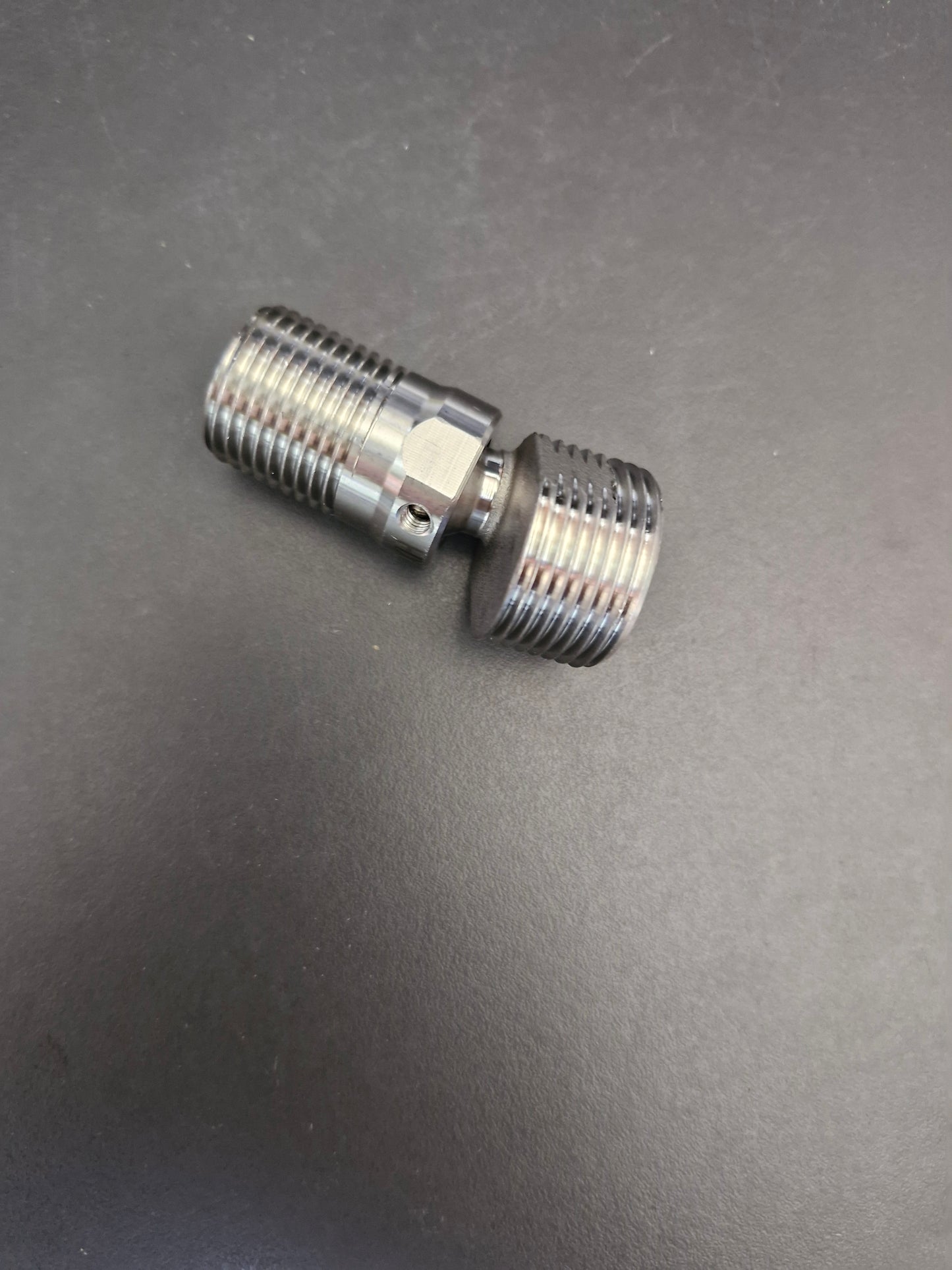 Movable reducer 360' S.S. 3/4×1/2 for shower mixer